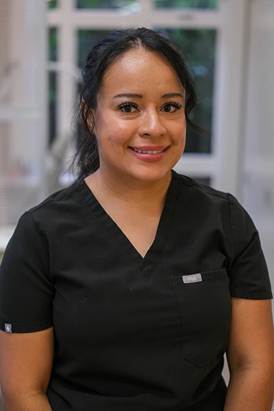 IMG-Lina-c1072 Lena, Dental Assistant